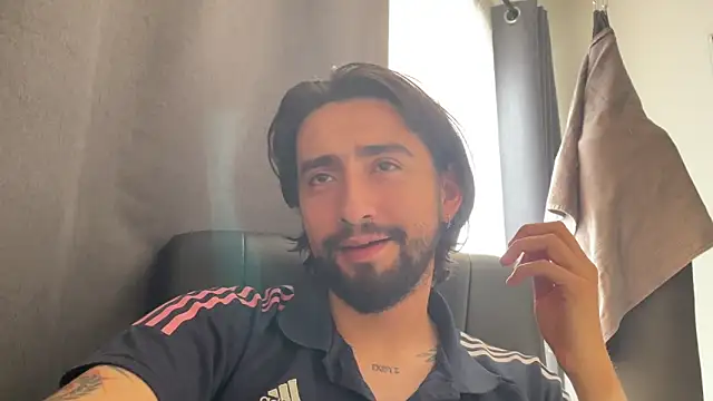 Snapshot of maximusdominus26 chatting on 10.20.25 maximusdominus26 online show from 10.20.25