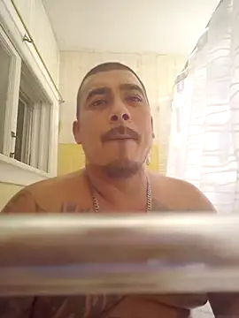 Snapshot of Nativeking32 chatting on 09.30.25 Nativeking32 online show from 09.30.25