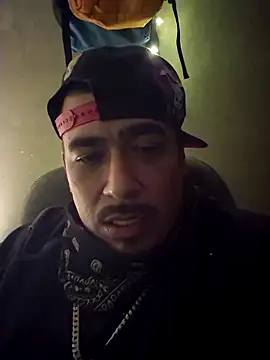 Snapshot of Nativeking32 chatting on 10.08.25 Nativeking32 online show from 10.08.25