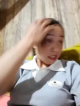 Tuyet xx online show from 10.04.25