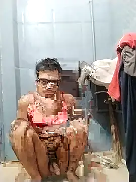 Snapshot of sexybobby13 chatting on 10.14.25 sexybobby13 online show from 10.14.25