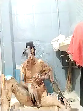 Snapshot of sexybobby13 chatting on 11.05.25 sexybobby13 online show from 11.05.25