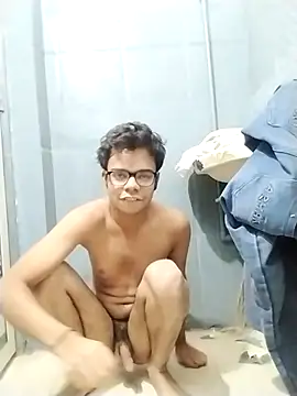 Snapshot of sexybobby13 chatting on 11.27.25 sexybobby13 online show from 11.27.25