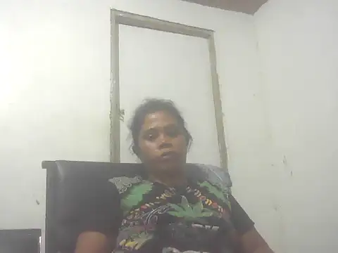 Hotmommax online show from 09.27.25