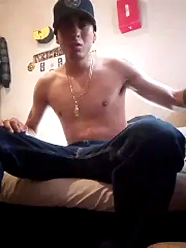 Tucloroformosexxx online show from 04.17.26