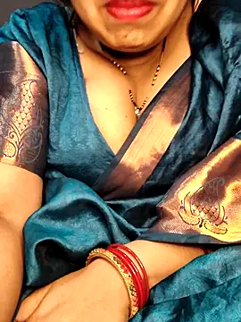 Hot  bhabhi 99 online show from 06.21.26