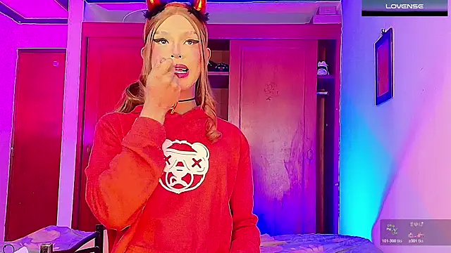 GIRLS OFFICIALL   online show from 10.23.25