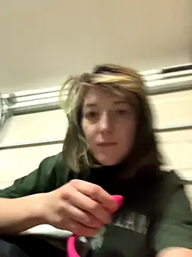 Snapshot of silentasachurchmouse chatting on 11.29.25 silentasachurchmouse online show from 11.29.25