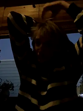 Snapshot of silentasachurchmouse chatting on 12.01.25 silentasachurchmouse online show from 12.01.25