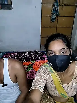 Snapshot of seemabhabhi420 chatting on 09.30.25 seemabhabhi420 online show from 09.30.25