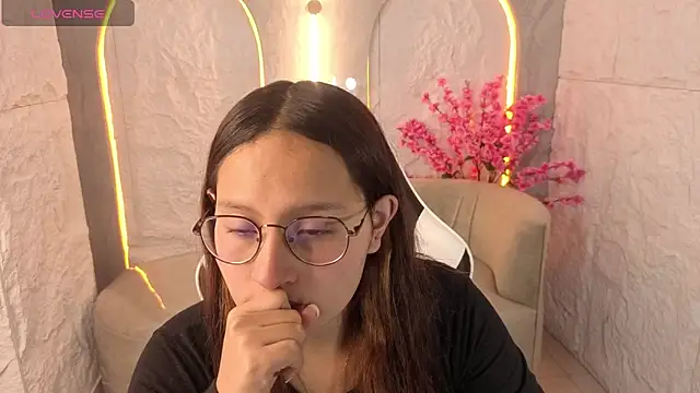 Nyx Tamy Tx  online show from 10.09.25