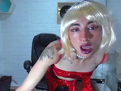 Mila Leon online show from 10.03.25