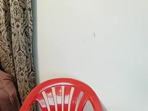 Snapshot of _Djonson_ chatting on 10.13.25 Djonson online show from 10.13.25