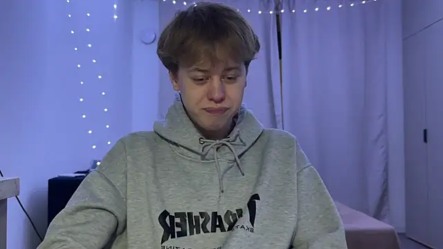  bee boy  online show from 11.20.25