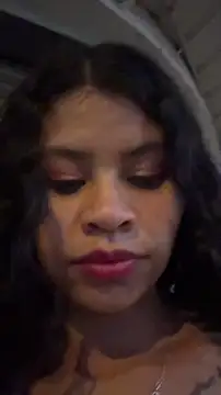 emilia sexy09 online show from 11.22.25