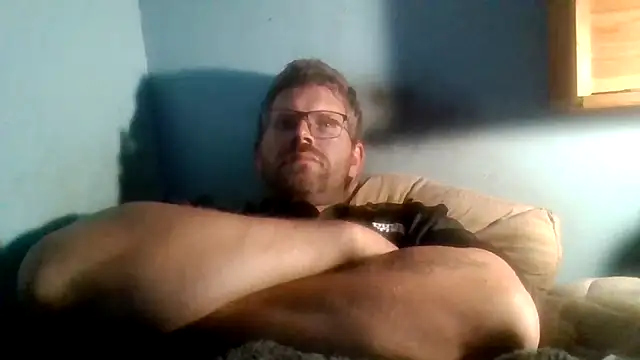 Snapshot of bigdickdaddy6911 chatting on 10.23.25 bigdickdaddy6911 online show from 10.23.25