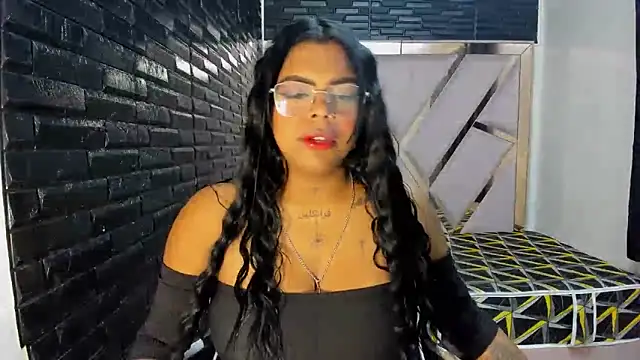 ParisBustamanterx online show from 10.08.25