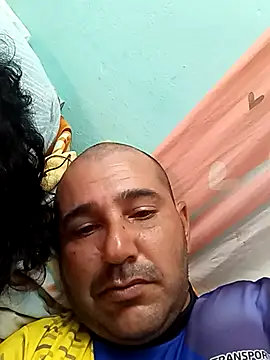 Snapshot of cesargoch87 chatting on 09.29.25 cesargoch87 online show from 09.29.25