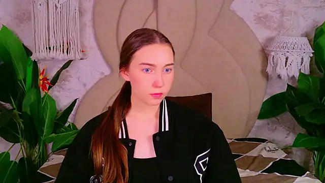 OliviaLay online show from 01.07.26