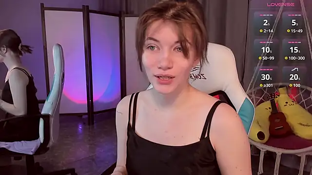 Snapshot of CathyAdams chatting on 10.23.25 CathyAdams online show from 10.23.25