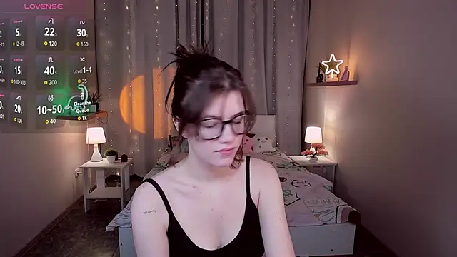 Snapshot of CathyAdams chatting on 11.21.25 CathyAdams online show from 11.21.25