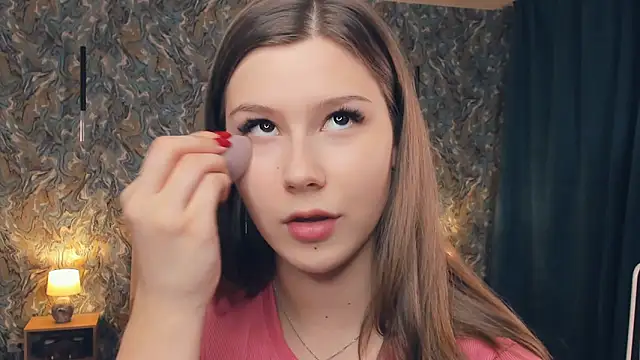 Snapshot of MondoNeko chatting on 11.26.25 MondoNeko online show from 11.26.25