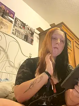 SweetieLina online show from 10.14.25