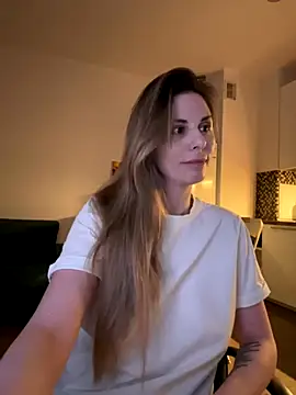 cuteagression1 online show from 10.18.25