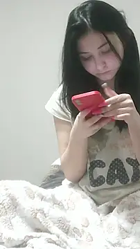 Snapshot of meow_woem chatting on 10.06.25 meow woem online show from 10.06.25