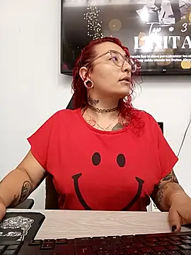 Snapshot of rojita-rojita chatting on 10.26.25 rojita-rojita online show from 10.26.25