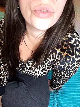 Amarteverdaderamente online show from 04.10.26