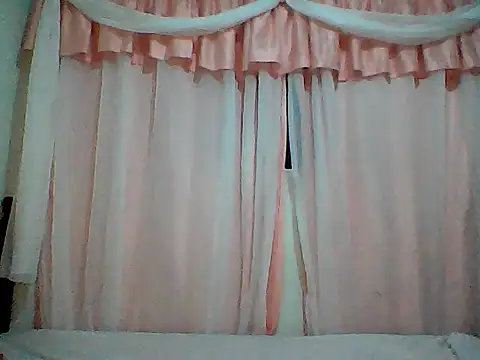 Snapshot of badgirll2025 chatting on 10.15.25 badgirll2025 online show from 10.15.25