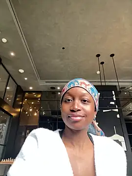 tia   fox online show from 02.12.26