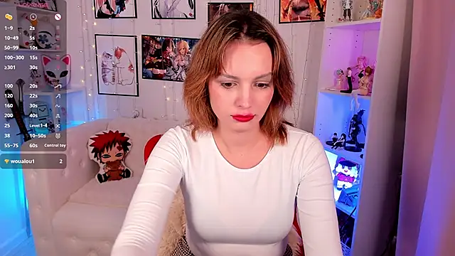 VioletteRose online show from 10.05.25