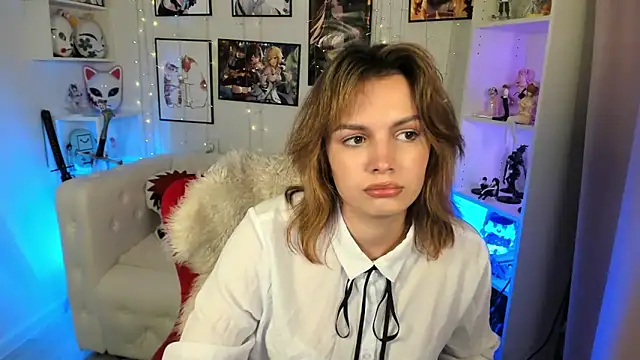 VioletteRose online show from 10.06.25