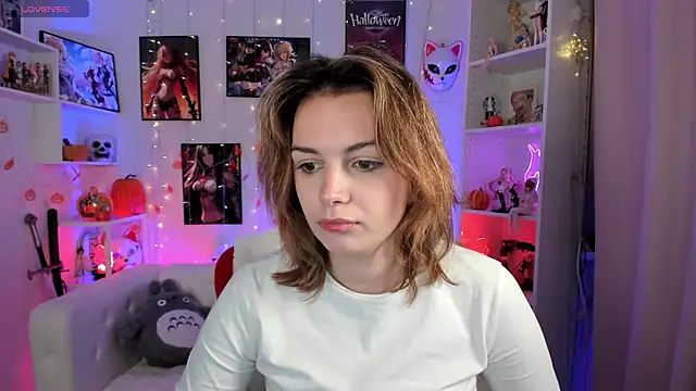 VioletteRose online show from 10.12.25