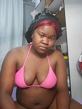 Snapshot of Floree chatting on 10.10.25 Floree online show from 10.10.25