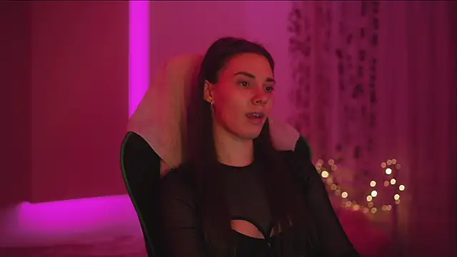 CandyStorm online show from 04.03.26