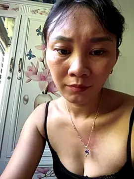 Ami-mi00 online show from 10.09.25