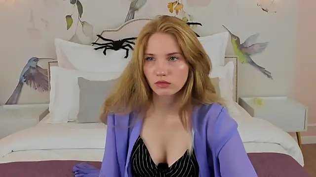 MelissaLiss online show from 10.22.25