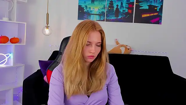 MelissaLiss online show from 10.24.25