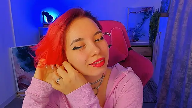 MarcelineChi online show from 10.28.25