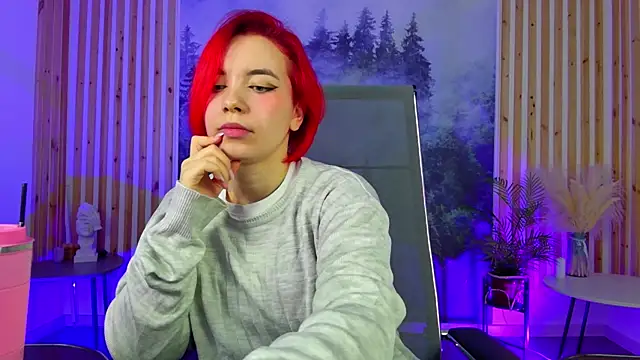 MarcelineChi online show from 11.25.25