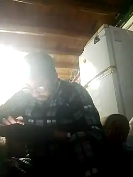 Snapshot of RAJV_ chatting on 09.30.25 RAJV online show from 09.30.25