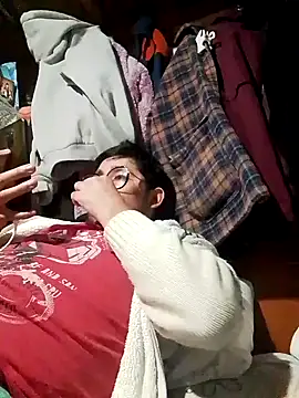 Snapshot of RAJV_ chatting on 10.16.25 RAJV online show from 10.16.25