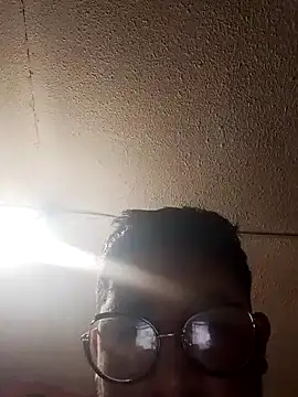 Snapshot of RAJV_ chatting on 11.10.25 RAJV online show from 11.10.25