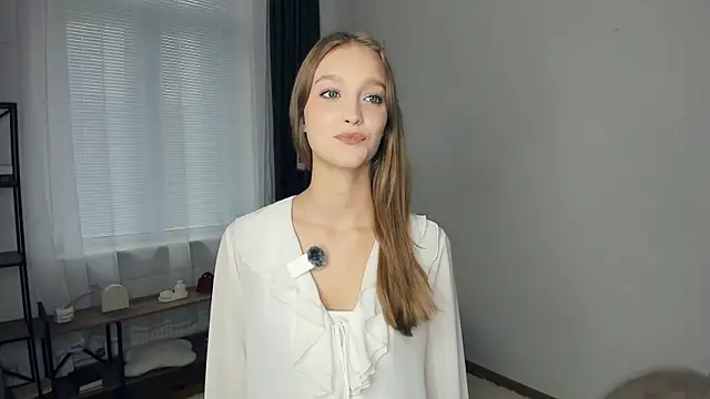 SerrenaAa online show from 10.07.25