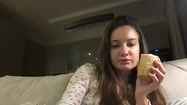 Justamanda1 online show from 10.04.25