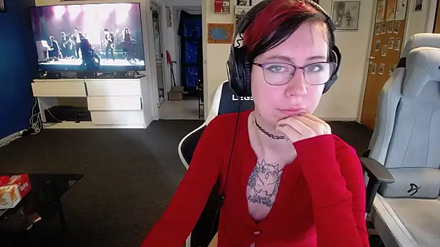 TattooedGirls online show from 10.03.25