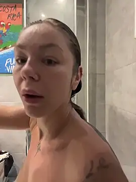 MiraLuna online show from 10.28.25